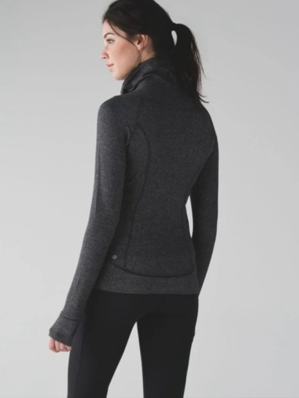 Lululemon Think Fast Pullover Long Sleeve Top Sweatshirt Size 2